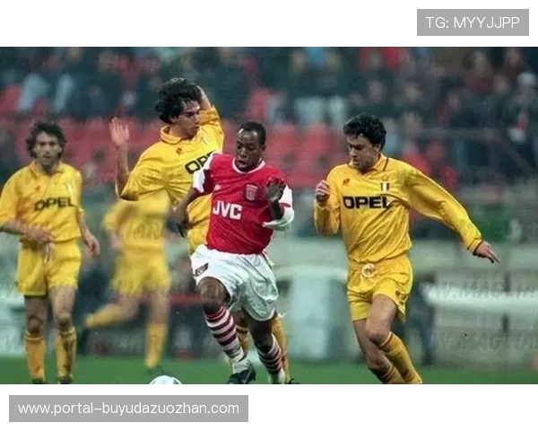 新浪体育:阿森纳力克曼联,罗马主场掀翻AC米兰 新浪体育:阿森纳力克曼联,罗马主场掀翻AC米兰